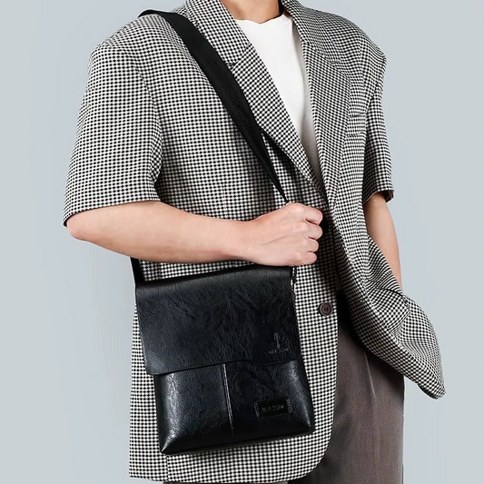 Sacoche Noire en Bandoulière pour Homme